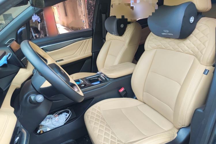 Used Geely Auto Haoyue L 2023 2.0T DCT Flagship Version
