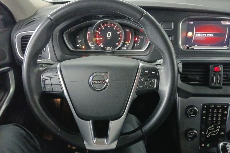 Used Volvo V40 2019 T3 Smart Luxury Edition
