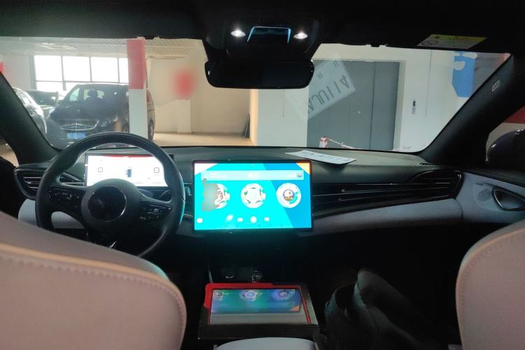 Used BYD Seal 2022 550 km Standard Range Rear-Wheel Drive Prestige Version
