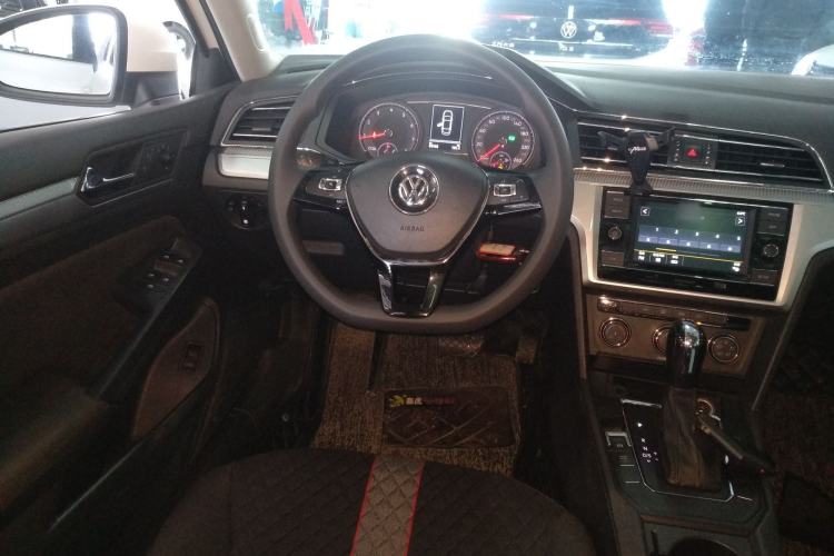 Used Volkswagen Lamando 2019 230TSI DSG Fashion Edition China VI