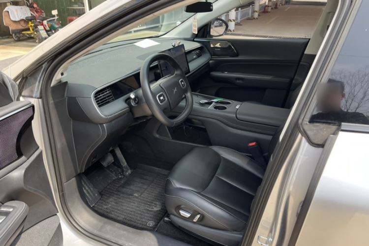 Used XPeng G6 2023 580 Long-Range Pro Interior 1