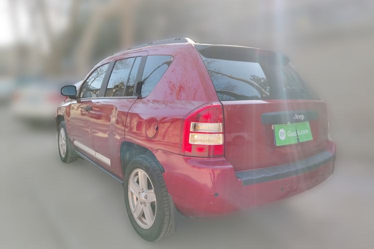 Used Jeep Compass 2007 2.4L four-wheel drive sport version
