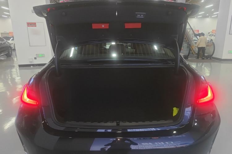 Used BMW 3 Series 2024 325Li M Sport Package