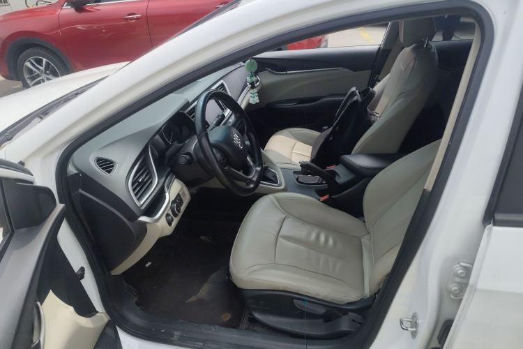 Used Buick GT 2019 15T Dual-Clutch Connected Elite Model China VI