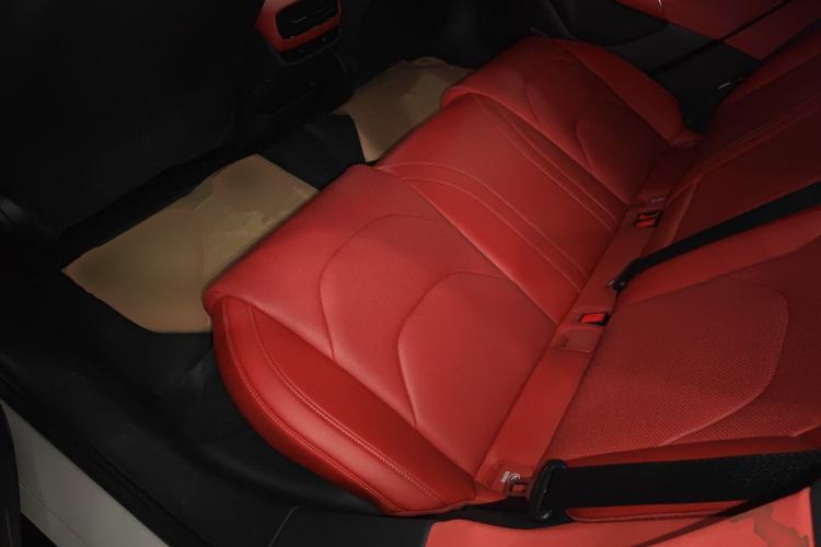 Used Xiaomi Auto SU7 2024 Rear-Drive Long-Range Intelligent Driving Version