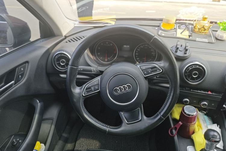 Used Audi A3 2014 Limousine 35 TFSI Automatic Fashion Model
