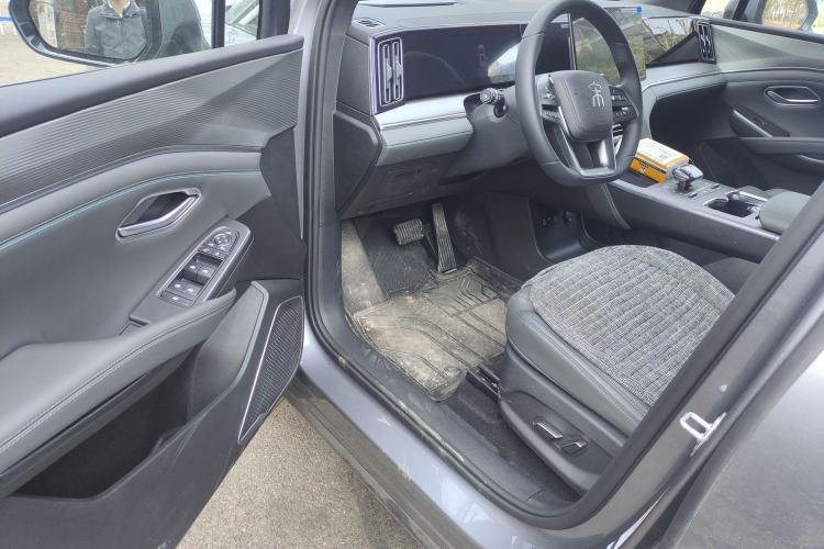 Used BYD Song L DM-i 2025 Intelligent Driving Version 112 km Leading Trim Driver Seat