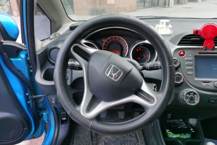 Used Honda Fit 2011 1.5L manual luxury version Steering Wheel