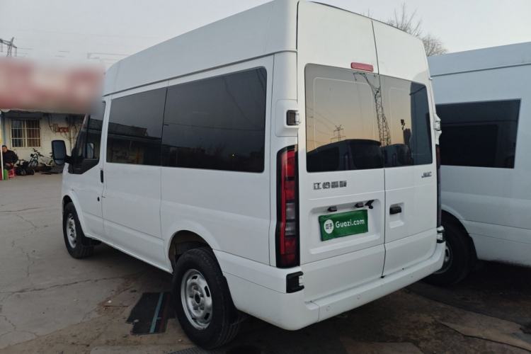Used JMC Fushun 2023 2.0T Manual Short-Wheelbase Mid-Top Commercial Multi-Purpose 6-Seater Passenger Vehicle
