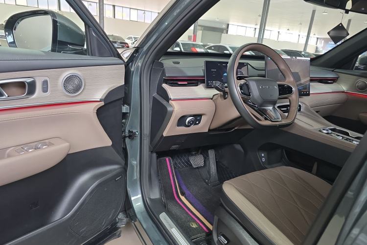 Used Chery Fengyun T8 2025 1.5T 130km Deluxe Version 5 Seats