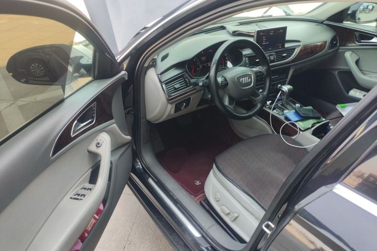 Used Audi A6L 2014 30 FSI Comfort Model
