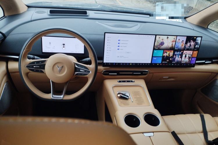 Used VOYAH Dream 2024 PHEV Ultra-Long Range Flagship Edition