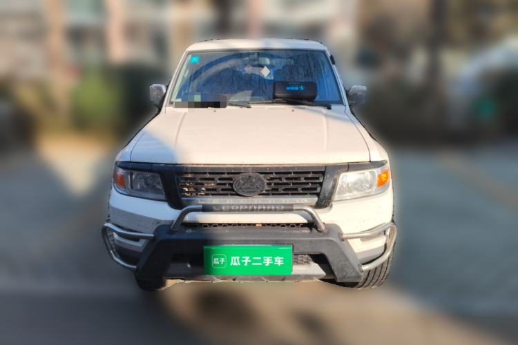 Used Leopaard Q6 2015 2.4L Manual 4x4 Excellence Edition
