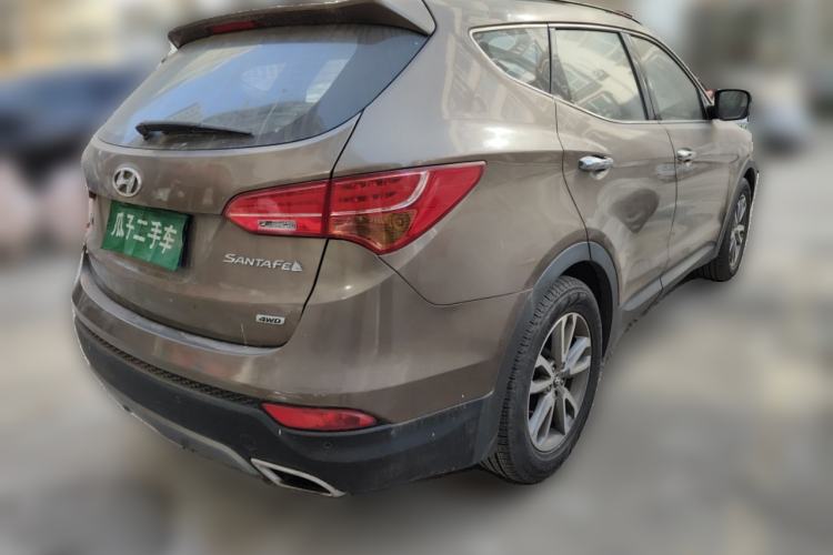 Used Hyundai Santa Fe 2013 2.4L Automatic 4x4 Prestige Edition
