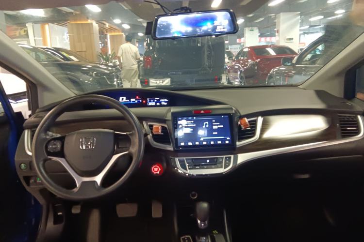 Used Honda Jade 2017 1.8L automatic Comfort version 5 seats