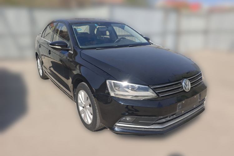 Used Volkswagen Sagitar 2015 1.6L Manual Comfort Model Front Right 45 Deg