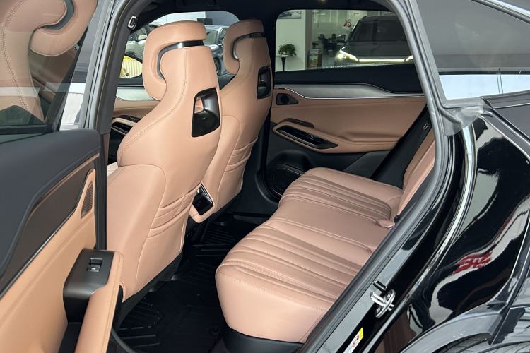 Used BYD Song L EV 2025 Intelligent Driving Version 662 km LiDAR Excellence Edition
