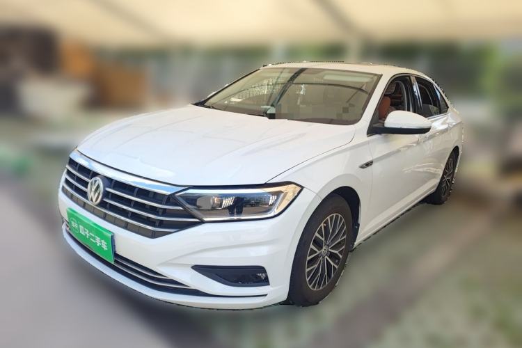 Ojetý Volkswagen Sagitar 2021 280TSI DSG Comfort Connect Edition