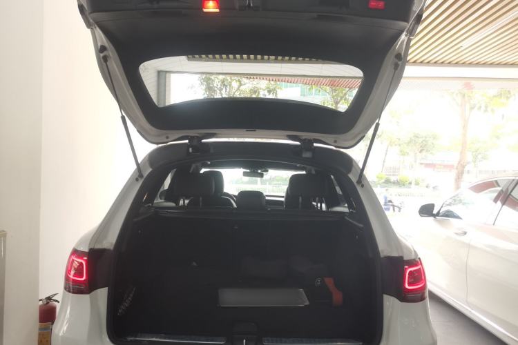 Used Mercedes-Benz GLC 2020 Facelift GLC 260 L 4MATIC Luxury Edition