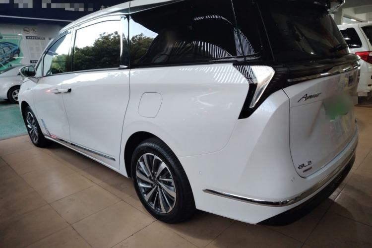 Used Buick GL8 New Energy 2026 Model Lu Zun Luxury Edition