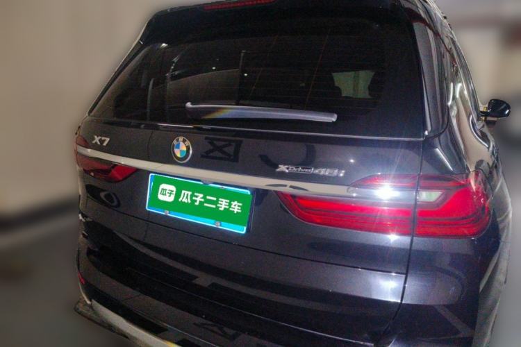Used BMW X7 2022 xDrive40i Luxury Package with Leading Features
