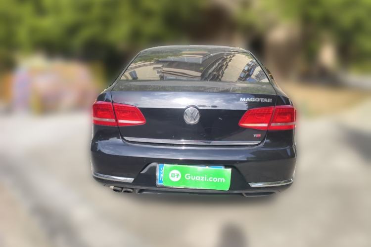 Used Volkswagen Magotan 2013 1.8TSI Luxury Model Rear