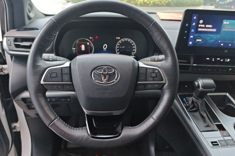 Used Toyota Granvia 2022 2.5L Hybrid Flagship Edition
