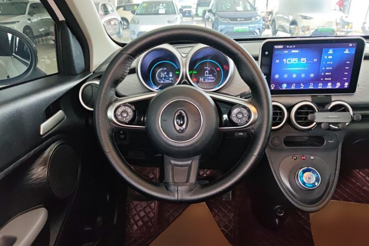 Used ORA Black Cat 2021 351 km Standard Version Steering Wheel