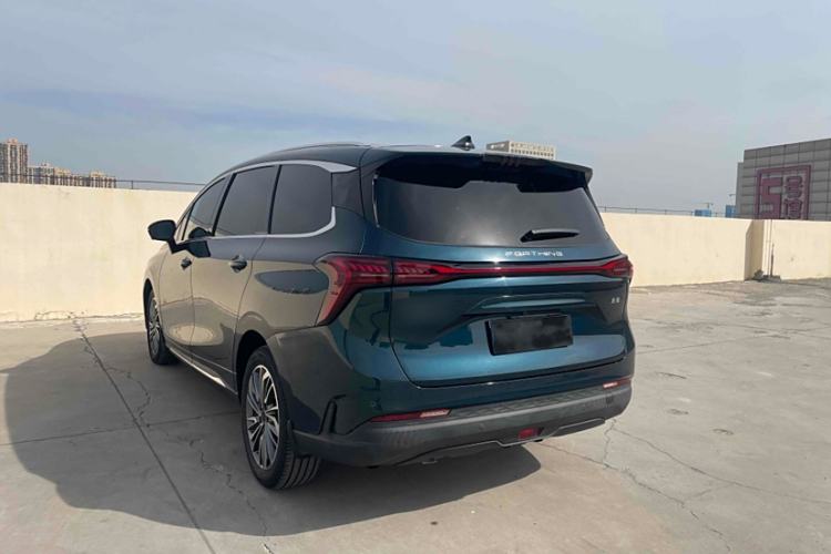 Used FORTHING Yacht 2022 1.5T DCT Chasing-the-Waves Edition