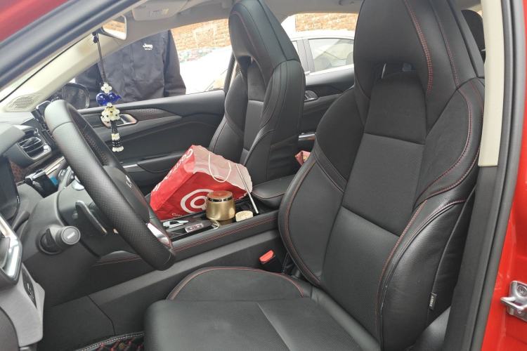 Used Lynk & Co 02 2018 1.5T DCT Two-Wheel Drive Pro Version China V Emission Standard
