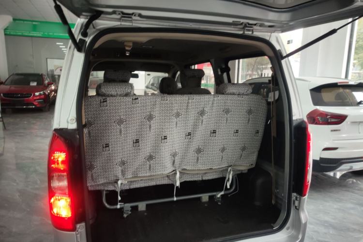 Used Wuling Hongguang V 2019 1.5L Enjoyment Version China VI LAR