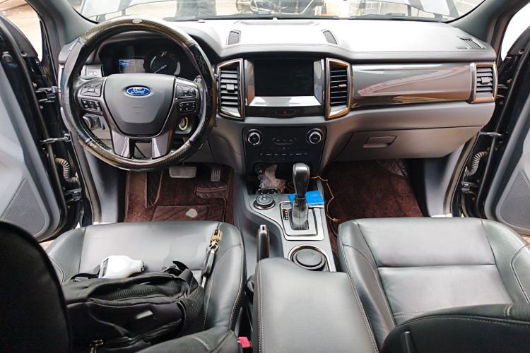 Used Ford Everest 2016 2.0T Gasoline Automatic 4x4 Flagship Edition