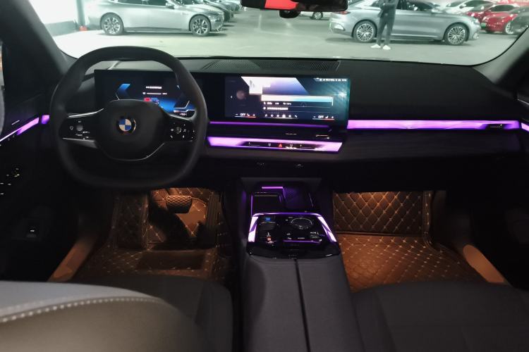 Used BMW i5 2024 eDrive 35L Prestige Luxury Package