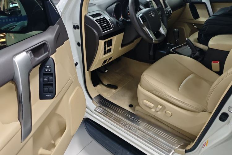 Used Toyota Prado 2015 2.7L Automatic Standard Edition
