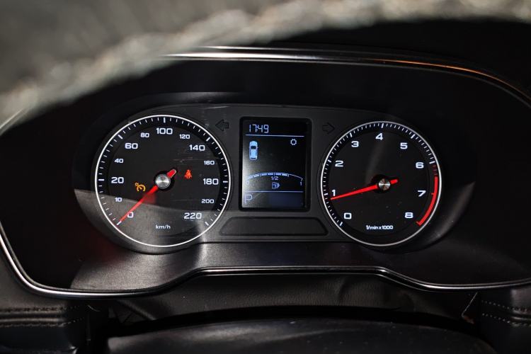 Used Roewe RX3 2018 1.6L CVT Internet Smart Edition
