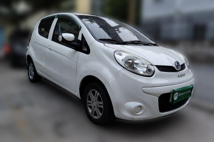 Used JMEV E200L 2017 E200P Standard Edition Front Right 45 Deg