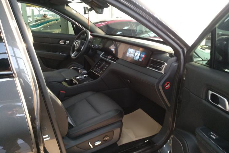 Used Li Auto ONE 2021 Extended-Range 6-Seater Version Right Front Seat