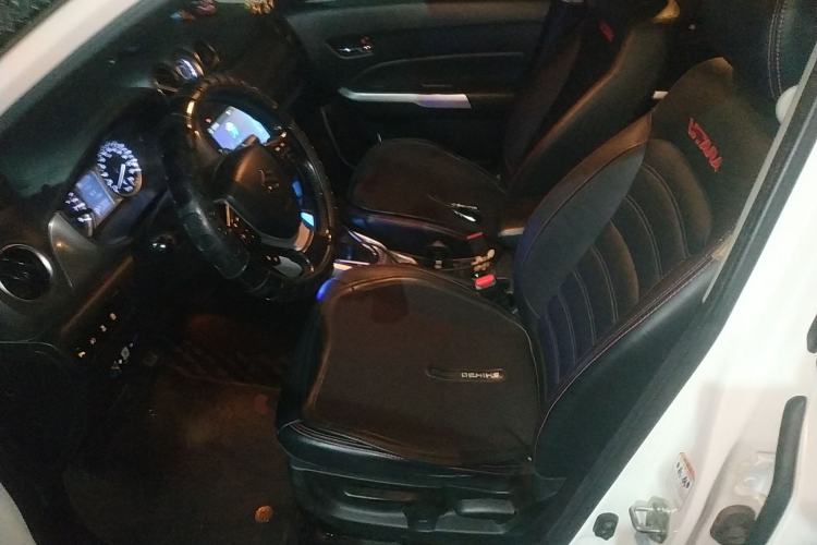 Used Suzuki Vitara 2016 1.4T Automatic Two-Wheel Drive Luxury Version Left Front Seat