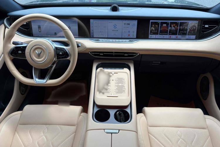 Used VOYAH FREE 2024 Ultra-Long Range Intelligent Driving Version Interior 4