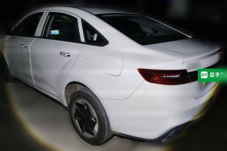 Used Geometry A 2024 500KM Travel Edition