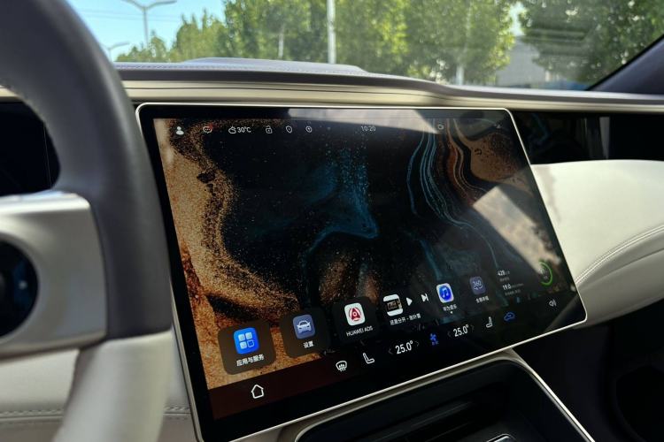 Used Avatr 11 2024 700 Three-Laser Four-Wheel Drive Recommended Version
