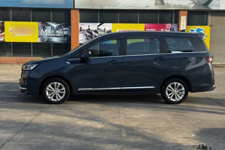 Used Wuling Jiachen 2022 1.5T CVT Smart Luxury Version