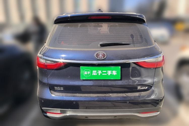 Used BYD Song MAX 2018 1.5T Automatic Smart Connect Luxury 6-Seater Rear