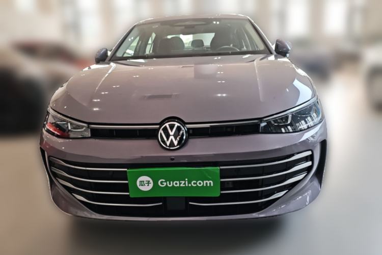 Used Volkswagen Passat 2025 Pro 380TSI Dragon Supreme Edition Front