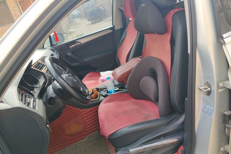 Used Volkswagen Tiguan L 2019 330TSI Automatic Two-Wheel Drive Smart Luxury Version China VI Standard Left Front Seat