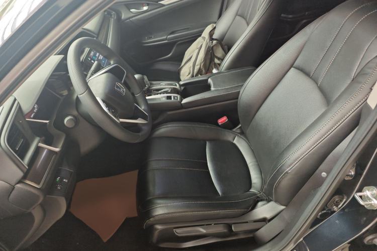 Used Honda Civic 2019 220TURBO CVT Dynamic Edition China VI Left Front Seat