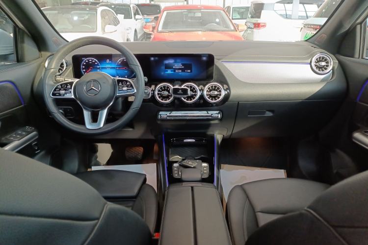 Used Mercedes-Benz EQA 2023 EQA 260 Center Console