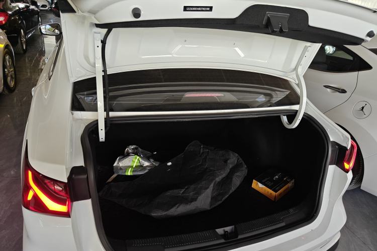 Used Roewe i5 2023 1.5L Manual Comfort Edition