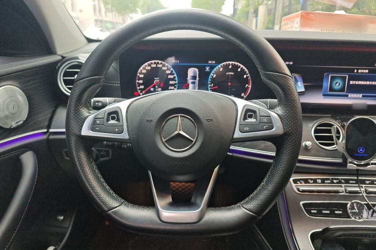 Used Mercedes-Benz E-Class 2018 Facelift E 200 L Sport Edition Steering Wheel
