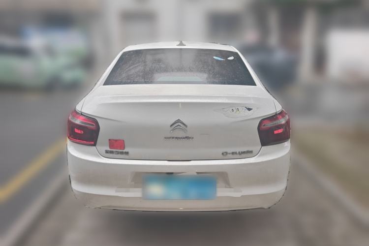 Used Citroen Elysee 2014 1.6L Manual Fashion Model CNG